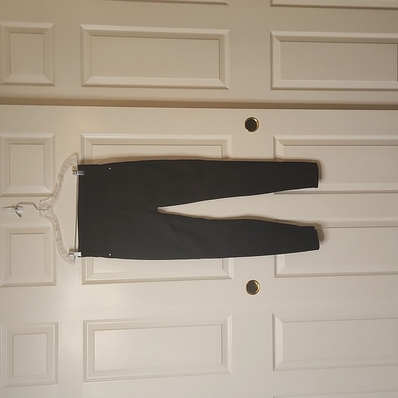 Rock&Republic Women's Black Denim Rx Slimming Cure Fever Pull-On Jeans Size 6 - Picture 8 of 12